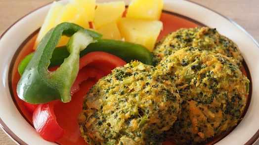 Vynikající brokolicové karbanátky: Snadný recept a pečení v horkovzdušné fritéze usnadní přípravu skvělého jídla