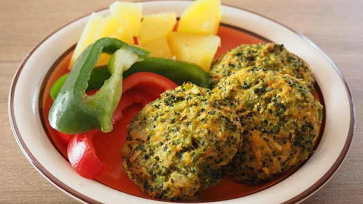 Vynikající brokolicové karbanátky: Snadný recept a pečení v horkovzdušné fritéze usnadní přípravu skvělého jídla