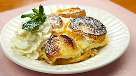 Žemlovka z pomalého hrnce: Minimum práce, maximum chuti. Stačí vložit suroviny a česká klasika se připraví skoro sama