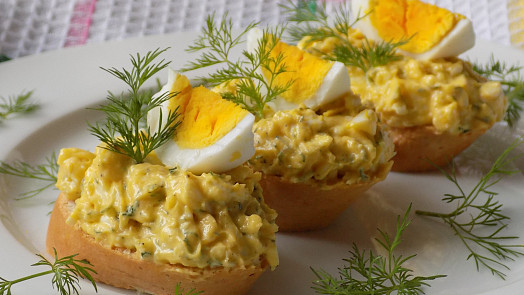 Rychlá vajíčková pomazánka: Jednoduchý recept, který zvládnete připravit během pár minut a z běžných surovin