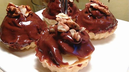 Univerzální krém do cukroví jen ze 3 surovin: Hodí se na linecké i do košíčků a vydrží dlouho čerstvý