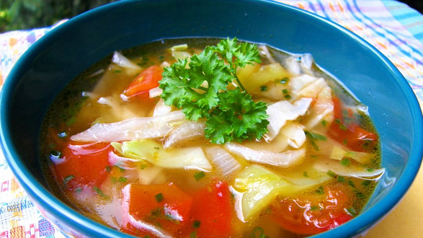 Tukožroutská polévka pomůže zhubnout až 5 kg za týden, ale déle ji nejezte.