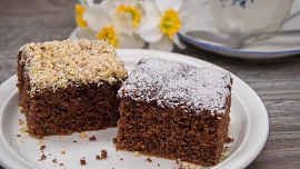 Řezy Šalamoun: Neuvěřitelné vláčný a nadýchaný dezert voní rumem, božsky chutná a jeho přípravu zvládne i začátečník