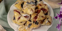 Nekynuté koláčky ze tří ingrediencí: Jsou úžasně vláčné, skvěle chutnají s povidly a zvládnete je udělat za chviličku