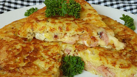 Ondráš s uzeným masem: Šťavnatá a chutná varianta bez syrového středu či spáleného bramboráku