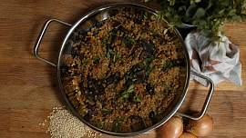 Na povrchu křupavý a uvnitř jemně krémový. Takový bude staročeský houbový kuba se správně uvařenými kroupami