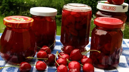 Třešňová marmeláda bez chemie: Na sladkou a létem vonící dobrotu potřebujete jen tři ingredience, chuť je božská