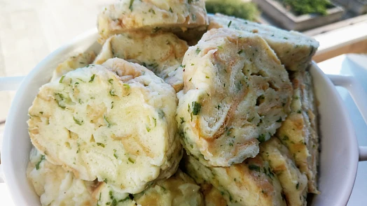 Zbyly vám knedlíky? Tímto způsobem je ohřejete tak, že budou nadýchané a měkké a nikdo nepozná rozdíl