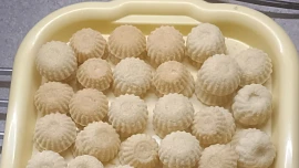 Amatérská pekařka válcuje internet. Její recept na jemné máslové košíčky chce každý, postup je snadný