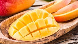 6 důvodů, proč jíst mango každý den + recept na domácí mangovou zmrzlinu