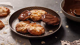 Jak na dokonalé marokánky: Ovocem a oříšky nešetřete, ale pohlídejte si správnou hustotu směsi a teplotu při pečení