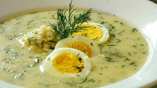 Polévka koprelka: Zapomenutý poklad z východních Čech připomíná kulajdu a omamně voní koprem