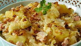 Uhlířina – prostý pokrm z těstovin a brambor vyjde jen na 40 Kč a zasytí celou rodinu
