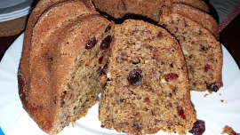 Mrkvová hrnková bábovka: Neuvěřitelně vláčný moučník božsky chutná a švih mu dodá citronová poleva