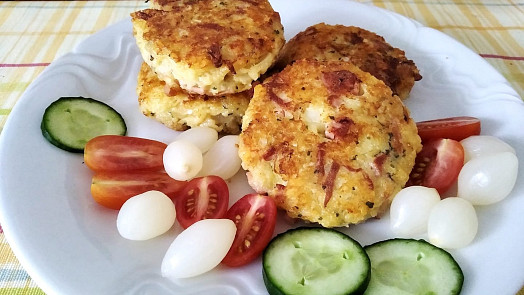 Fritelle di pasta: Smažená těstovinová hnízda jsou báječně křupavá, voní bylinkami a využijete v nich zbylé uvařené těstoviny