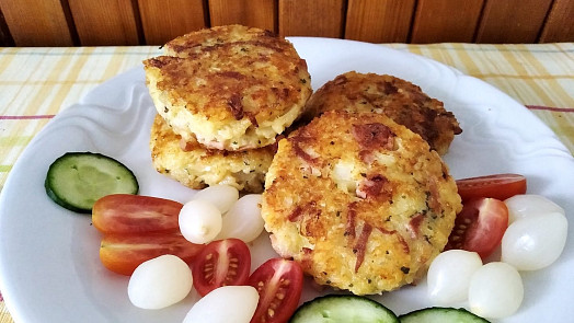 Fritelle di pasta: Smažená těstovinová hnízda jsou báječně křupavá, voní bylinkami a využijete v nich zbylé uvařené těstoviny