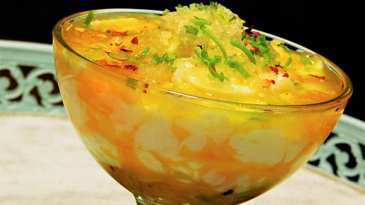 Tři vejce do skla: Snídaňová klasika podávaná ve sklenici je ideálním startem do nového dne