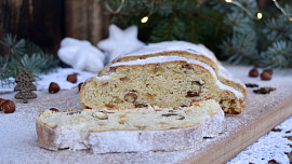 Dechberoucí vánoční štóla: Upečte ji hned a na Štědrý den bude vláčná a voňavá. Při správném skladování vydrží týdny