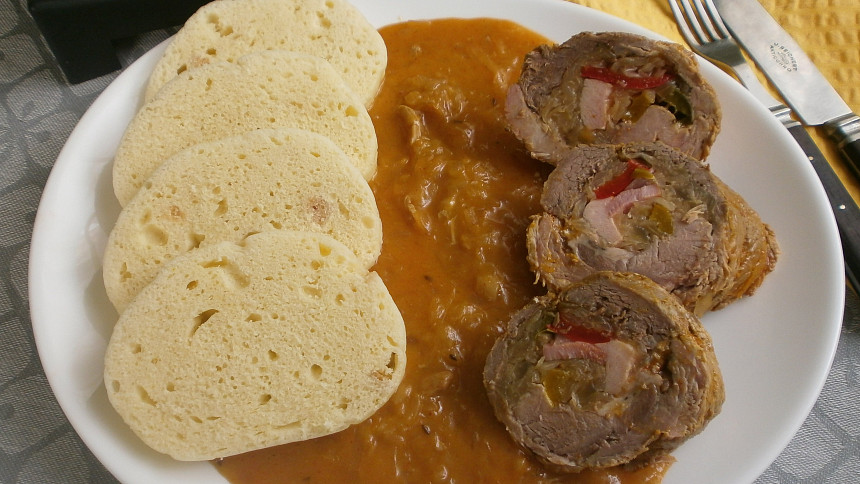 Segedínský závitek působí komplikovaně, ale jen do chvíle, než zjistíte, jak je snadný a lahodný.