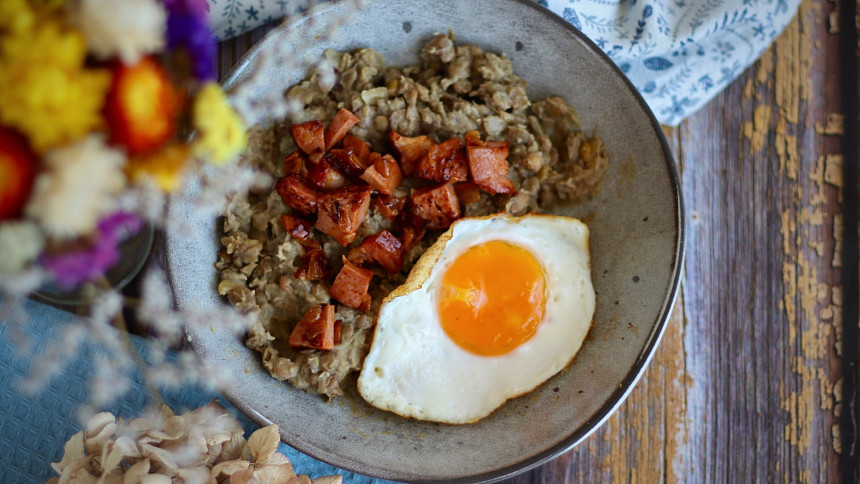 Jak na perfektní novoroční čočku: Důležité je, kdy přidáte při vaření sůl, chuti prospěje jedna netradiční ingredience