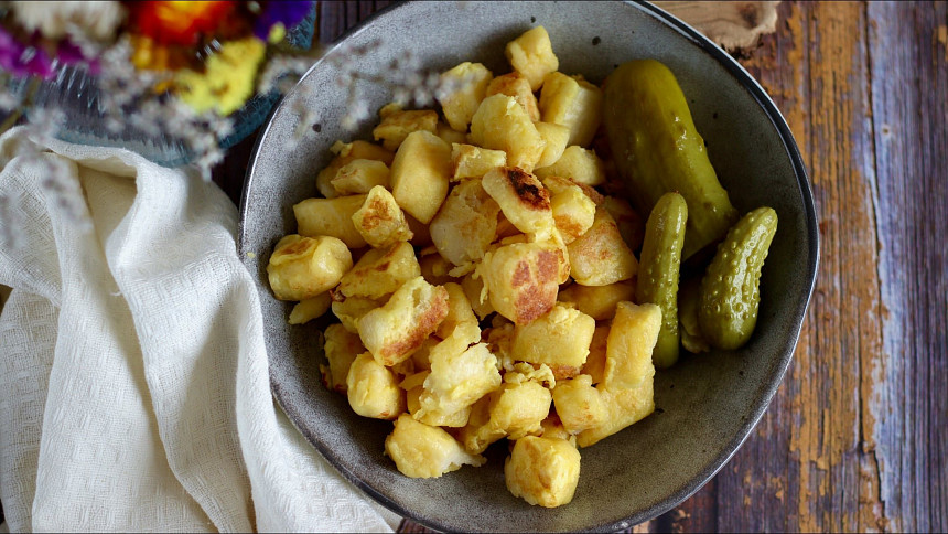 Jak co nejvíc „vytunit“ knedlíky s vejci: Stačí jeden malý trik a budou chutnat naprosto božsky