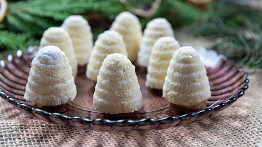 Recepty na vosí hnízda 7x jinak: S příchutí Margot tyčinek, pistáciová nebo mangová zpestří sváteční stůl