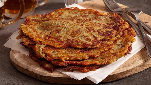 Zaručeně křupavého bramboráku docílíte jednou ingrediencí: Stačí dvě lžíce a máte perfektní jídlo