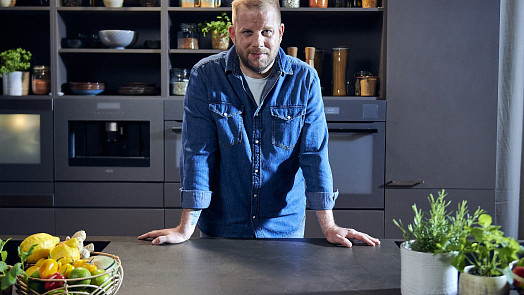 Škola omáček s Petrem Hajným: Naučte se vařit oblíbená jídla jako šéfkuchař. Stačí vám k tomu pár našich kurzů