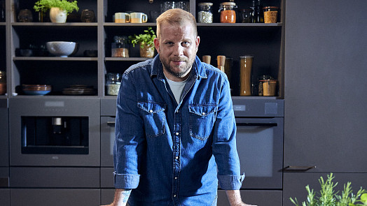 Škola omáček s Petrem Hajným: Naučte se vařit oblíbená jídla jako šéfkuchař. Stačí vám k tomu pár našich kurzů