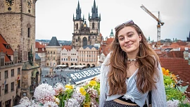 VIDEO: Našli jsme tři restaurace v Praze s nejlepším výhledem. Někde uvidíte celé město, jinde můžete obdivovat architekturu