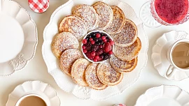 Babiččiny nadýchané jogurtové lívance. Rozplývají se na jazyku a hotové jsou za 15 minut