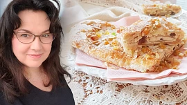 Holka u plotny radí: Tvarohový závin à la štola zvládneme snadno a chutí nám připomene sváteční moučník