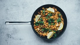 Není pánev jako pánev: K čemu slouží wok a proč je lepší měď než hliník?