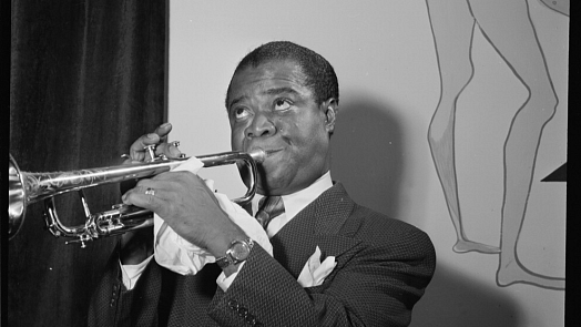 Louis Armstrong miloval čínskou kuchyni i italské špagety. A protože byl velký jedlík, váhu si udržoval za pomoci projímadel