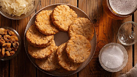 Jak na křupavé zelňáky jako od babičky: Kouzlo je ve správném použití sádla i kvalitním zelí