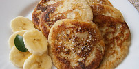 Přezrálé banány jako skvělá surovina na pečení: Upéct z nich můžeme voňavou bábovku, klasický chlebíček i jednoduché lívance