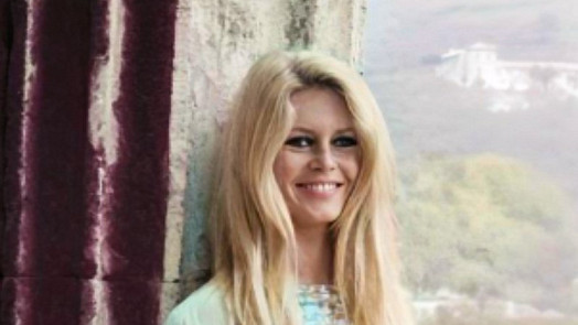 Tajemství dokonalé postavy Brigitte Bardotové: Slavná herečka odmítá maso a k obědu jí stačí kousek ovoce