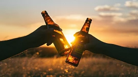 Alkohol zůstává ve vlasech až 90 dnů. Jak se zbavit „opilosti“?