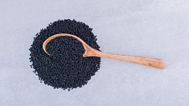 Semínka černuchy dodávají výraznou chuť indickým pokrmům. Její léčivé účinky znali už starověcí lékaři