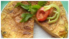 Levné vaření: Z brambor připravíme vláčné lívance, lahodné špízy i báječnou španělskou tortillu