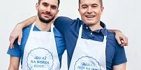 Dva bratři založili podnik na tradici: Příběh firmy Konečně vývar ovlivnily i rady od babičky, dnes už válejí sourozenci sami
