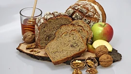 Jablko na chlebu: Výtečné variace jablka v pomazánce, čatní, povidlech nebo ve slané verzi se sýrem si zamilujete