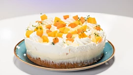 Retro dort Florida: Nadýchaný piškot s pudinkovo-máslovým krémem a šlehačkou frčí dodnes a takhle snadno se připravuje