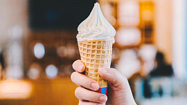 Tajemství točené zmrzliny: Za její původ vděčíme malé nehodě na předměstí New Yorku