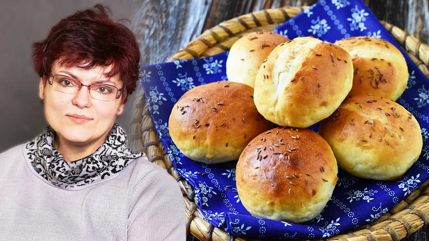 Pečeme s Ivou: Mini chlebíčky pro trpaslíčky voní bramborami a sýrem