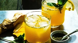 Jak si užít Silvestr, i když nepijete? Zkuste tyto skvělé nealkoholické míchané drinky!