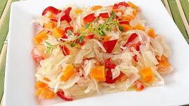 Domácí křupavá čalamáda bez zavařování: Roli hraje příprava zeleniny i správný nálev