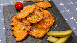 Skvělé cibulové placky podle Ostravskeho Gastrošefa: Z pár surovin připravíte lahůdku, po které se jen zapráší