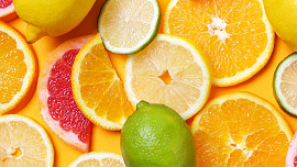 Jak využít citrusy v kuchyni? Svíčkové nebo koprovce dodají šmrnc, ryby jsou díky nim stravitelnější a pár kapek snese i vývar