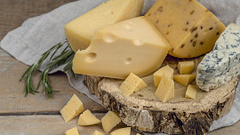 Tenhle sýr ocení vaše kosti i zuby: Jeden druh dokáže úplné zázraky a málokdo o tom ví